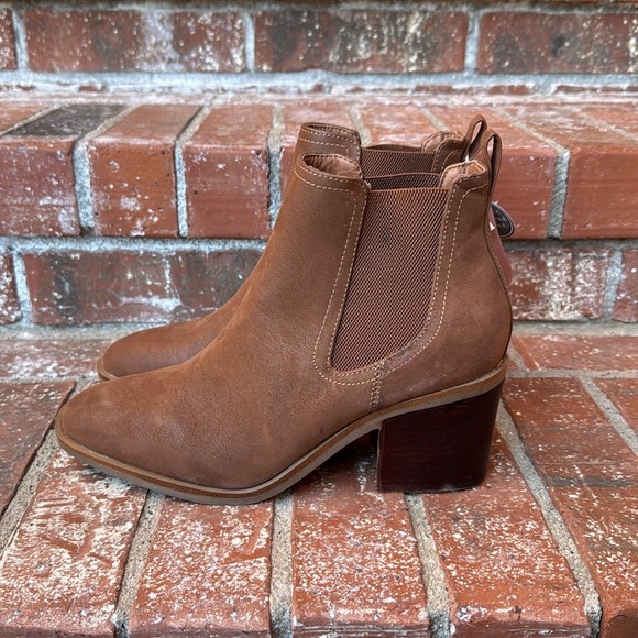 Mia Emersyn Pull On Brown Ankle Bootie Women's Size 8.5 - Picture 3 of 6